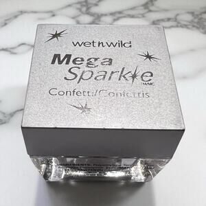 Wet N Wild Mega Sparkle #775AP White Icing / Cremage Blanc 0.14 oz SEALED